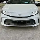 كامري 2025 E بنزين سعودي 111.500 شامل