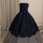 فستان اسود كبير