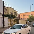 كامري 2005 ابيض جونيور