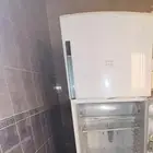 ثلاجة شارب للبيع