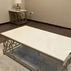 طاولات بسطح رخام