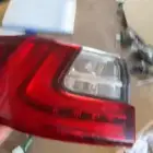 اسطب لكزس يسار اي اس 350
