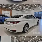 Luxury Plus(2025)ES300h هايبرد