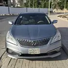هيونداي ازيرا