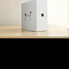 apple ايربودز جديدة كليا بقراطيسها للبيع