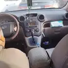 سياره كيا كارنز 2009 استمارة جديدة فحص جديد السياره بها الما