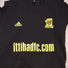 بلوفر الاتحاد من شركة اديداس بسعر ممتاز