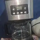 ماكينة صنع القهوة المفترة