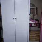 دولاب و سرير نفرين نظيف على السوم