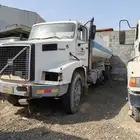 عدد اثنين وايت بوز فلفو شغالت على الشرط