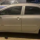 سيارة كورولا موديل 2010 للبيع قير عادي