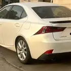 Lexus is 2016. لكزس اي اس 200