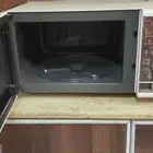 ميكرويف LG شبه جديد