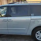 سيارة كيا كرنفال 2014 بحالة ممتازة (المالك الأول)-الرياض