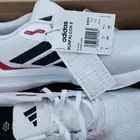 بوط رياضي اديداس