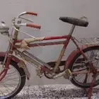 سيكل قديم ونادر جديد في الكراتين باقي