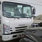 ايسزوز دينا 5 طن لدى احدث السيارات