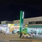 مجمع تجاري للبيع