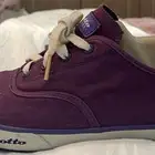 للبيع حذاء قماش رجالي ماركة لوتو