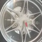 ساعة على شكل كفر ومفكات 80