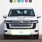 تويوتا لاند كروزر GXRL4 بنزين أبيض 2025