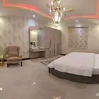 شقة مفروشة فاخرة (غرفة ومجلس) للإيجار