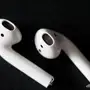 سماعات أبل AirPods 
