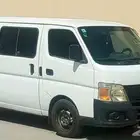 Nissan uruvan 2010