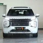 أوتلاندر 2025 Premium  حضور قوي وراحة مترفة لعائلتك