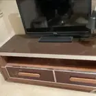 طاولة تلفزيون