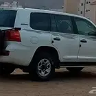 لاندكروزر الصخرة ونش دفلك سبير علاق مجهز للبر