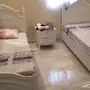 غرفة نوم سريرين 
