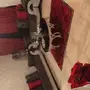 كنب رمادي و احمر هوم كمفورت 