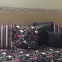 للبيع كنب وغرفة نوم وشاشه 