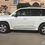 للبيع جيب لاندكروزر موديل 2012 