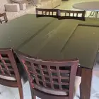 طاولة طعام من ابيات