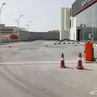 بوابة مواقف السيارات مطبات شوكية بوابات تفتيش حقائب XRay