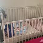 سرير اطفال جيجلز