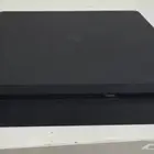 سوني فور نضيف مع يده فيها شوي درفت   يد مفككه