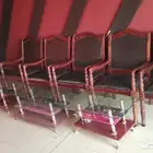 ثلاجة ومكتب وكراسي للبيع