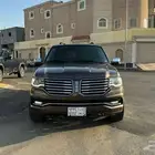 لنكولن نافيجيتور 2015 Lincoln Navigator