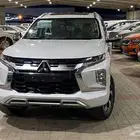 ميتسوبيشي مونتيرو نص فل موديل 2025 بنزين