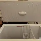 فريزر كبير بحالة ممتازة للنهائى   freezer big size