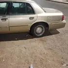 فورد موديل 2000 للبيع تشليح