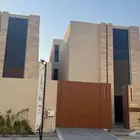 فيلا للبيع حي الشعلة