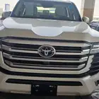 لاندكروزر GXR L3 بنزين 2025