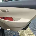 لكزس أي اس