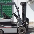 رافعة شوكية نيسان