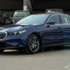 بي ام دبليو 2025 520i خليجي اصفار مع ضمان الوكيل