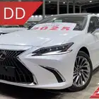 لكزس ES 2025 DD اصفار ابيض من داخل جملي